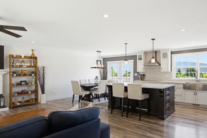 Photo 2 at 34246 Jasper Avenue, Hatzic, Mission