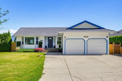 Photo 1 at 34246 Jasper Avenue, Hatzic, Mission