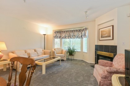 Photo 5 at 32 - 12268 189a Street, Central Meadows, Pitt Meadows