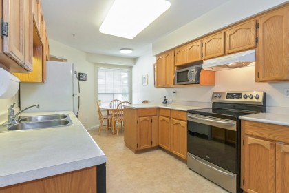 Photo 11 at 32 - 12268 189a Street, Central Meadows, Pitt Meadows
