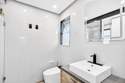 Photo 11 at 22419 125 Avenue, East Central, Maple Ridge