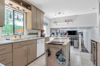 Photo 4 at 21652 121 Avenue, West Central, Maple Ridge