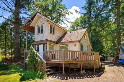 Photo 1 at 26814 Dewdney Trunk Road, Northeast, Maple Ridge