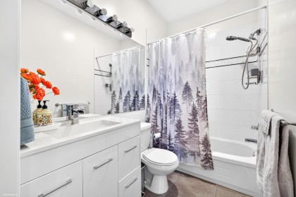 Photo 19 at 23269 124a Avenue, East Central, Maple Ridge