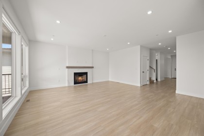 Photo 3 at 34030 Parr Avenue, Mission BC, Mission