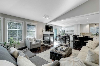 Photo 2 at 2028 Saskatchewan Avenue, Citadel PQ, Port Coquitlam