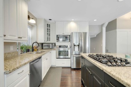 Photo 13 at 2028 Saskatchewan Avenue, Citadel PQ, Port Coquitlam