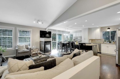 Photo 7 at 2028 Saskatchewan Avenue, Citadel PQ, Port Coquitlam