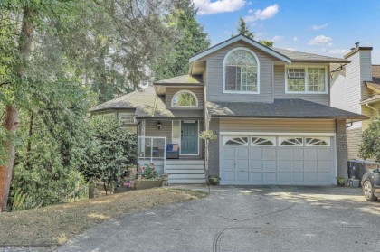 Photo 1 at 2028 Saskatchewan Avenue, Citadel PQ, Port Coquitlam