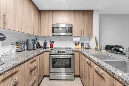 Photo 3 at 409 - 12075 Edge Street, East Central, Maple Ridge