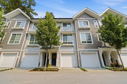 Photo 1 at 92 - 19696 Hammond Road, South Meadows, Pitt Meadows