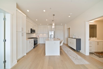 Photo 3 at 507 - 22633 Selkirk Avenue, East Central, Maple Ridge