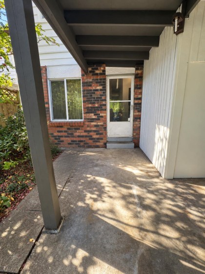Photo 2 at 12138 Faber Crescent, Northwest Maple Ridge, Maple Ridge