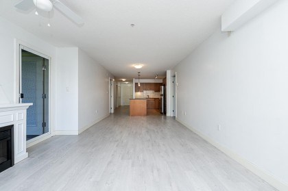 Photo 10 at 207 - 19673 Meadow Gardens Way, North Meadows PI, Pitt Meadows