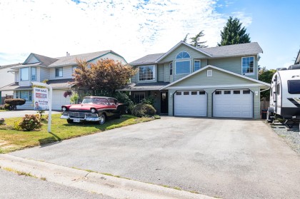Photo 1 at 8117 Crosby Street, Mission BC, Mission