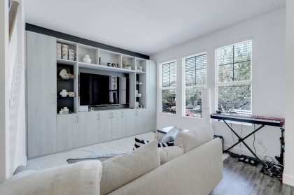 Photo 5 at 24388 101a Avenue, Albion, Maple Ridge