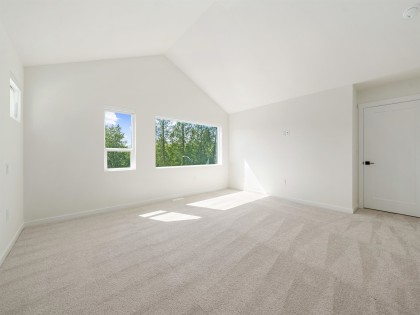 Photo 5 at 11020 250a Avenue, Thornhill MR, Maple Ridge