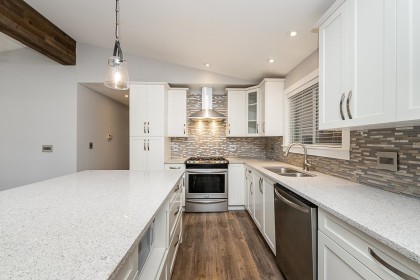 Photo 9 at 22928 117 Avenue, East Central, Maple Ridge