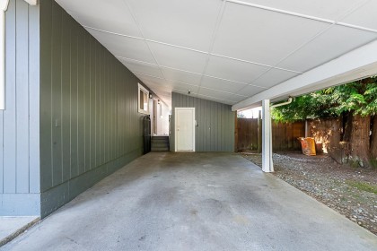 Photo 38 at 22928 117 Avenue, East Central, Maple Ridge