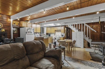 Photo 12 at 14157 Sylvester Road, Durieu, Mission
