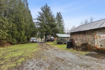 Photo 20 at 14157 Sylvester Road, Durieu, Mission