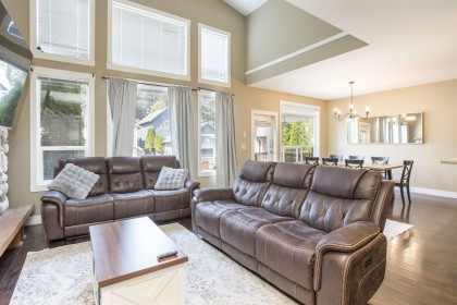 Photo 6 at 10337 243a Street, Albion, Maple Ridge