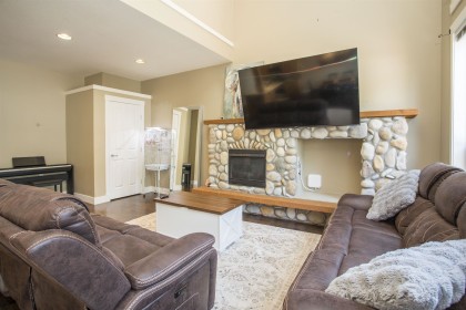 Photo 4 at 10337 243a Street, Albion, Maple Ridge