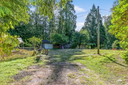 Photo 2 at 25742 116 Avenue, Websters Corners, Maple Ridge