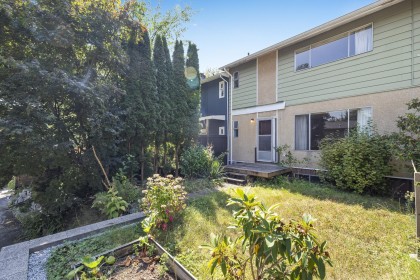 Photo 2 at 1310 Tina Way, Mary Hill, Port Coquitlam