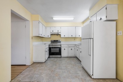 Photo 10 at 1310 Tina Way, Mary Hill, Port Coquitlam