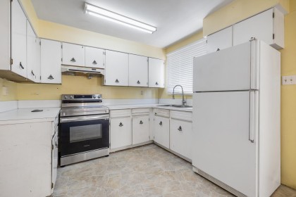Photo 11 at 1310 Tina Way, Mary Hill, Port Coquitlam