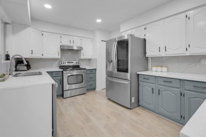 Photo 7 at 12110 Greenwell Street, East Central, Maple Ridge