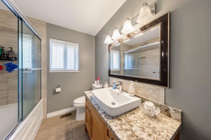 Photo 15 at 11914 212 Street, Southwest Maple Ridge, Maple Ridge