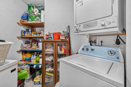 Photo 16 at 422 - 2551 Parkview Lane, Central Pt Coquitlam, Port Coquitlam