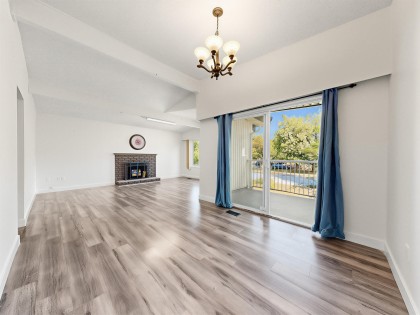 Photo 6 at 1152 Glade Court, Birchland Manor, Port Coquitlam