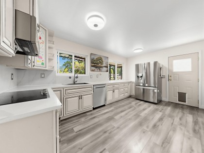 Photo 19 at 1152 Glade Court, Birchland Manor, Port Coquitlam
