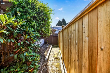 Photo 36 at 33 - 22900 126 Avenue, East Central, Maple Ridge