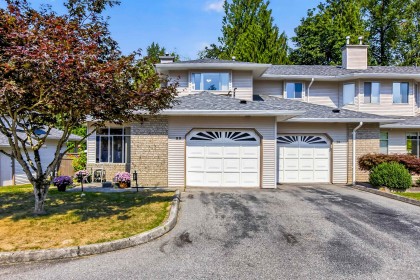 Photo 1 at 33 - 22900 126 Avenue, East Central, Maple Ridge