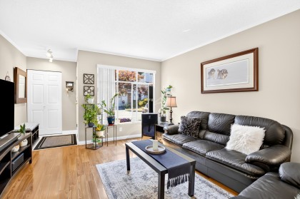 Photo 8 at 33 - 22900 126 Avenue, East Central, Maple Ridge