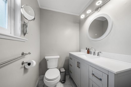 Photo 14 at 1857 Warwick Avenue, Lower Mary Hill, Port Coquitlam