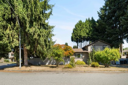 Photo 29 at 1857 Warwick Avenue, Lower Mary Hill, Port Coquitlam