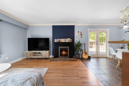 Photo 4 at 1857 Warwick Avenue, Lower Mary Hill, Port Coquitlam