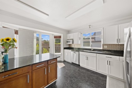 Photo 16 at 23190 122 Avenue, East Central, Maple Ridge