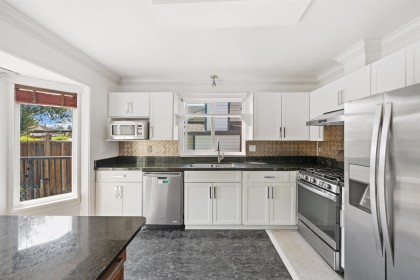 Photo 14 at 23190 122 Avenue, East Central, Maple Ridge