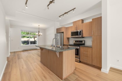 Photo 7 at 16 - 13819 232 Street, Silver Valley, Maple Ridge