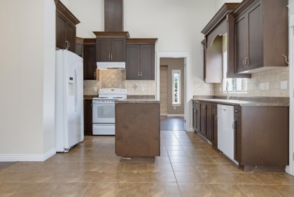 Photo 13 at 11335 Creekside Street, Cottonwood MR, Maple Ridge