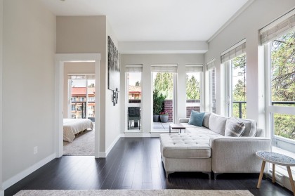 Photo 1 at 405 - 2214 Kelly Avenue, Central Pt Coquitlam, Port Coquitlam