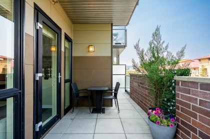 Photo 14 at 405 - 2214 Kelly Avenue, Central Pt Coquitlam, Port Coquitlam