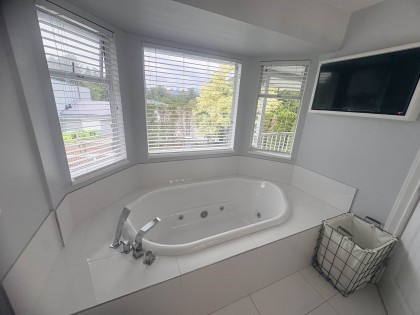 Photo 11 at 23017 122a Avenue, East Central, Maple Ridge