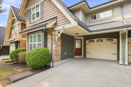 Photo 1 at 14 - 22977 116 Avenue, East Central, Maple Ridge